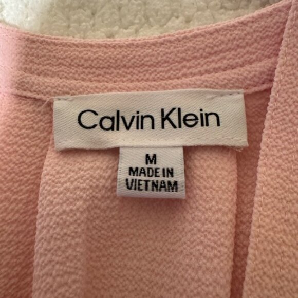 Calvin Klein Pink V-Neck Blouse/Top | Minimalist NWOT [M] - Picture 5 of 7